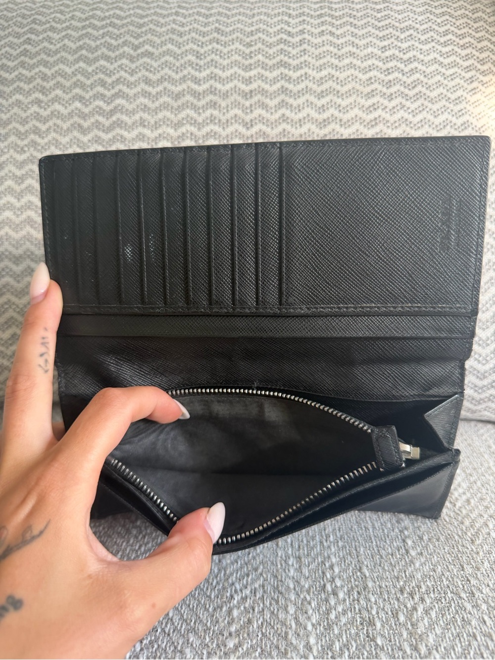 Prada Black Saffiano Leather Continental Long Wallet Silver Logo - Picture 6 of 6